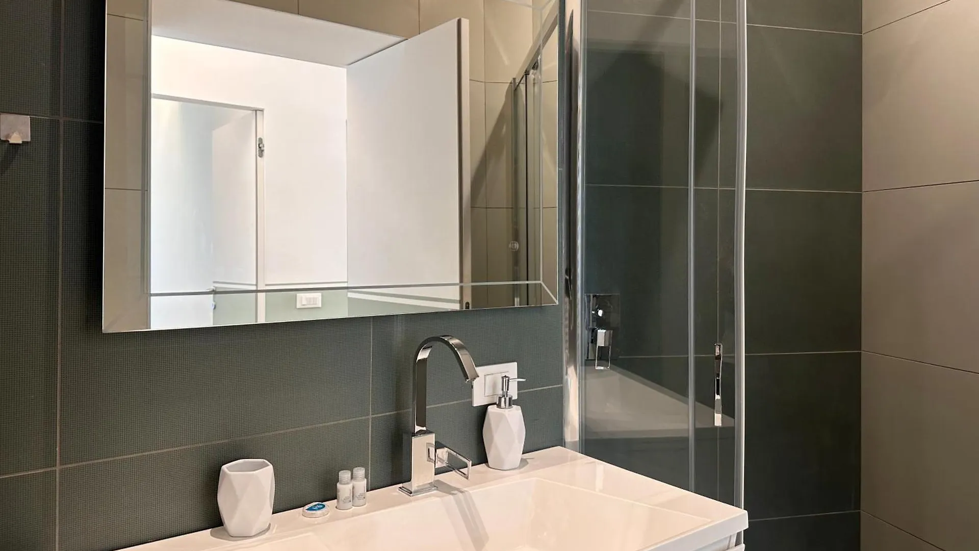 Appartement Spazio Stoppani - Liberty 29 Milaan